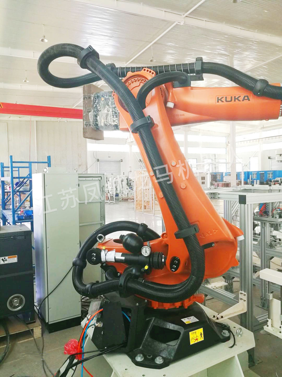 庫卡KR210R2700機器人管線包