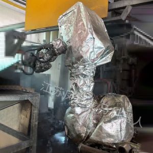 發那科 R-1000iA/100F耐高溫防護服