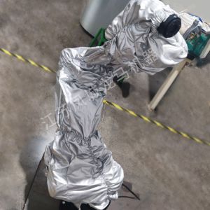 遨博AUBO-i10機器人防水防護服 建筑行業應用